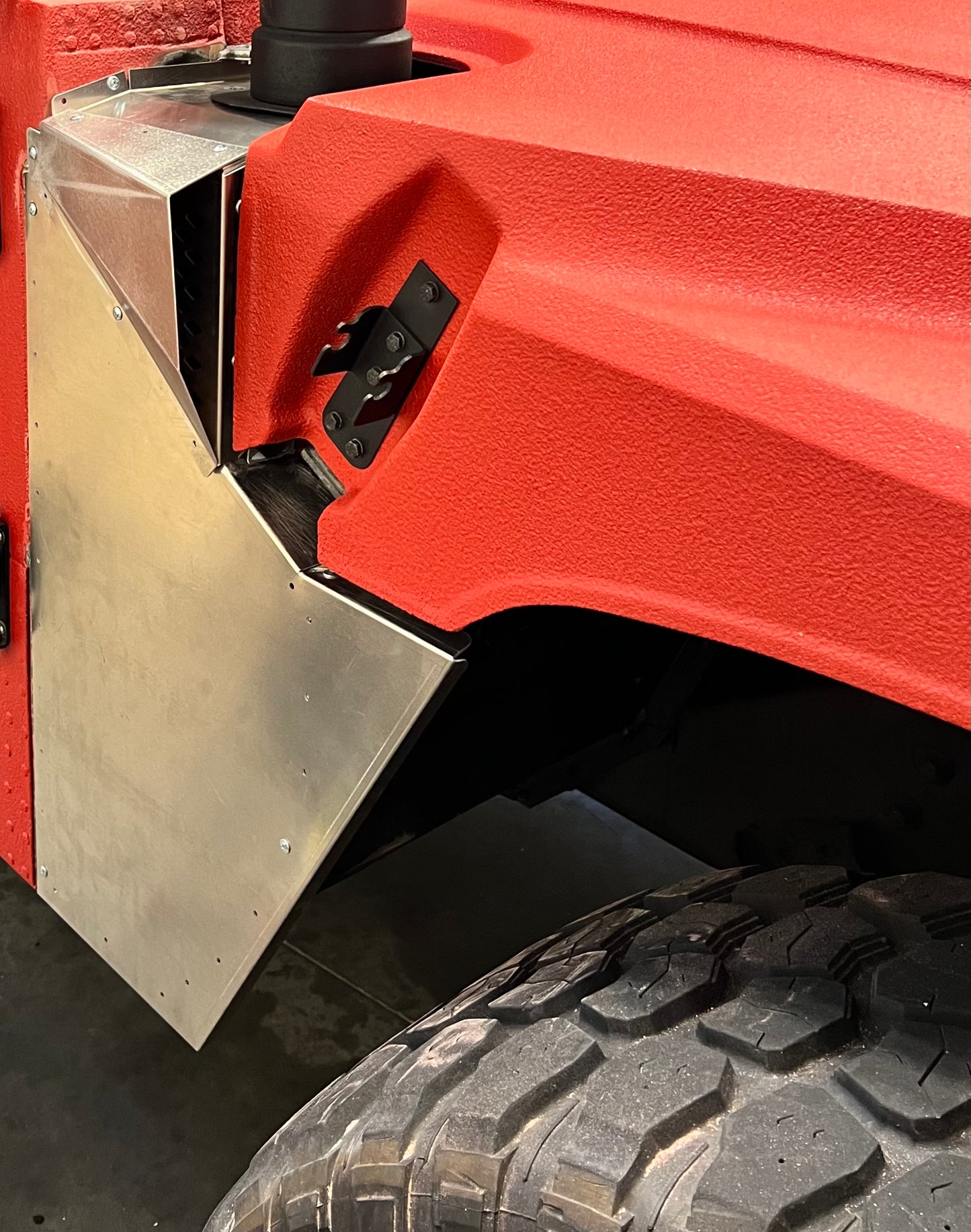 Hummer H1/Humvee HVAC Side Vent Fender & Vent Cover Alpha Customs by